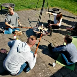 Bon-Fire tilbehørssæt med 4 snobrødspinde, 2 pandekagepander og 2 poptop
