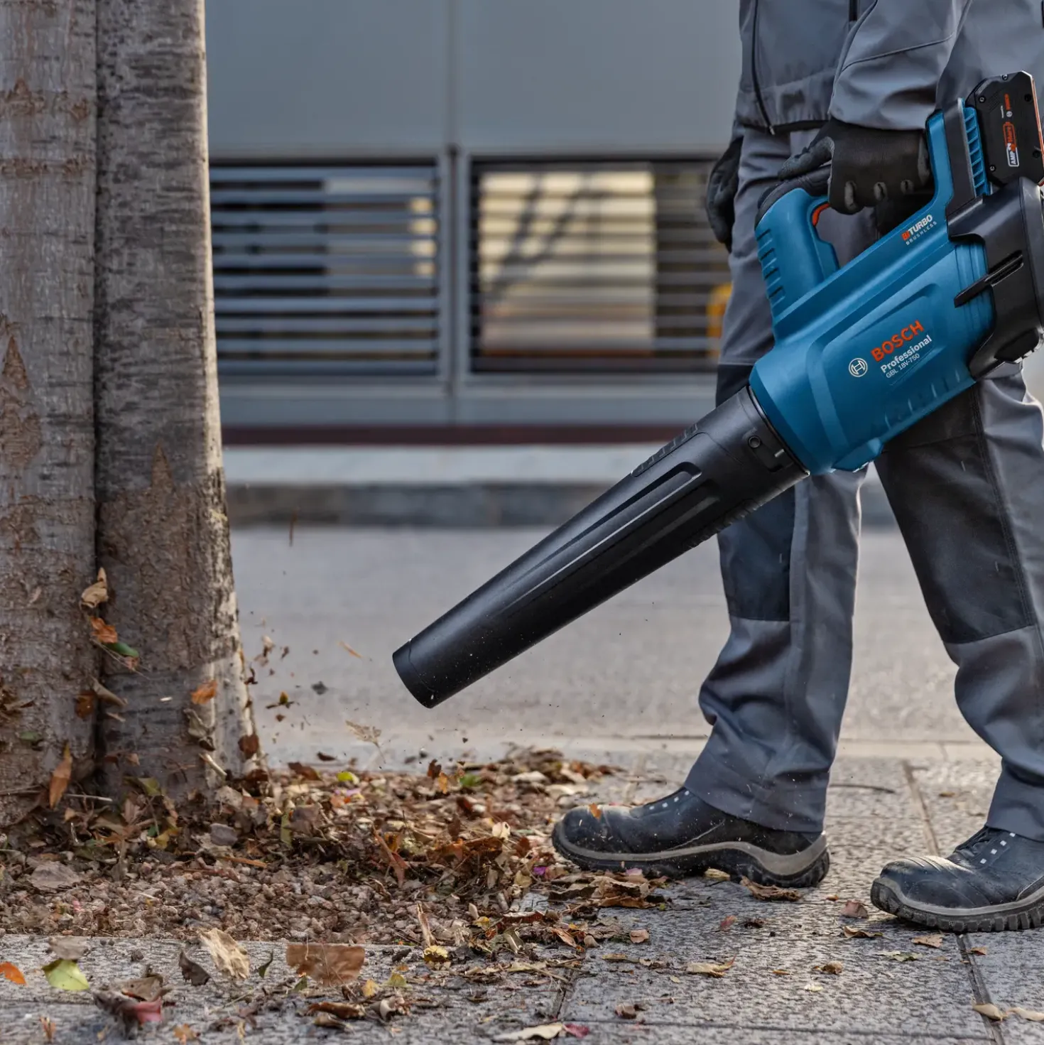 Bosch GBL 18V-750 PROFESSIONAL løvblæser solo
