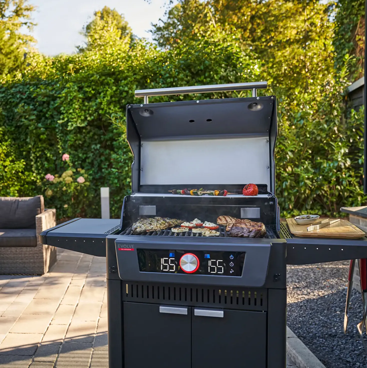 Char-Broil Evolve digital intelligent gasgrill