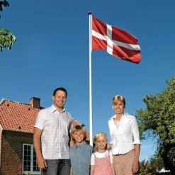DanoMast flagstang 8 m inkl. spændebeslag og Dannebrog