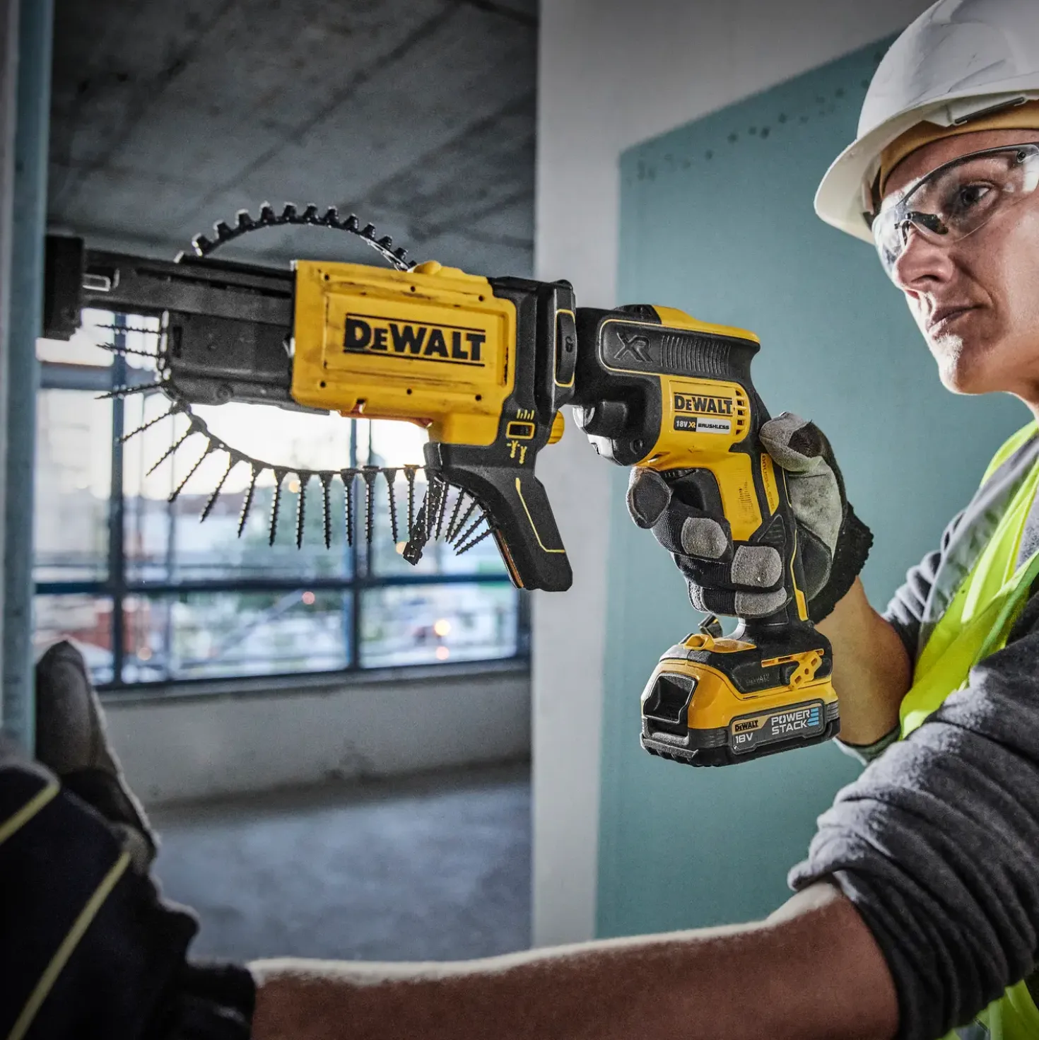 DeWALT DCF620E1K gipsskruemaskine med powerstack batteripakke