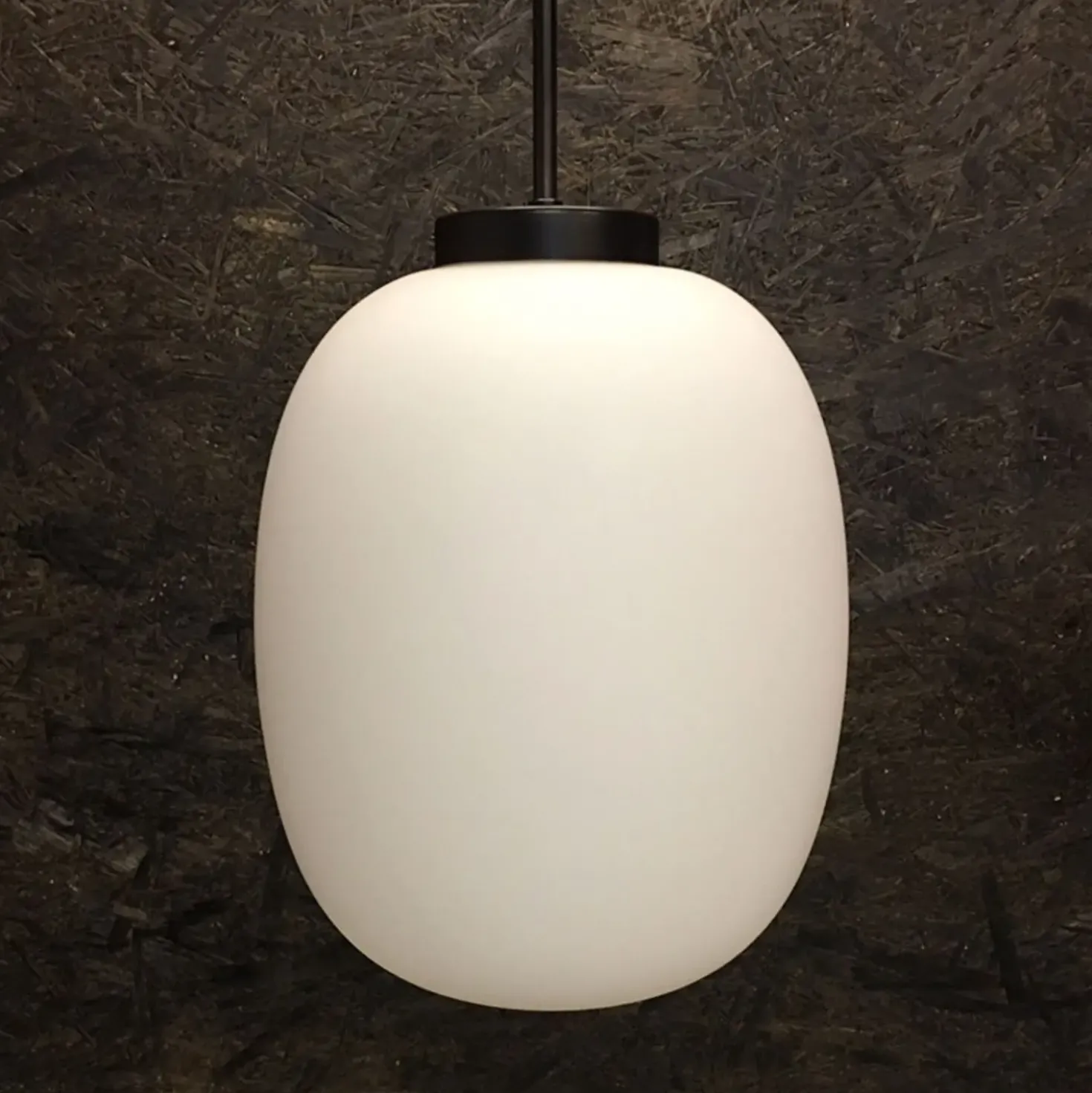 Dyberg Larsen DL39 cafépendel mat hvid opalglas Ø25 cm