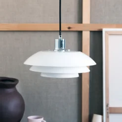 Dyberg Larsen DL31 pendel Ø31 cm E27 opal glas