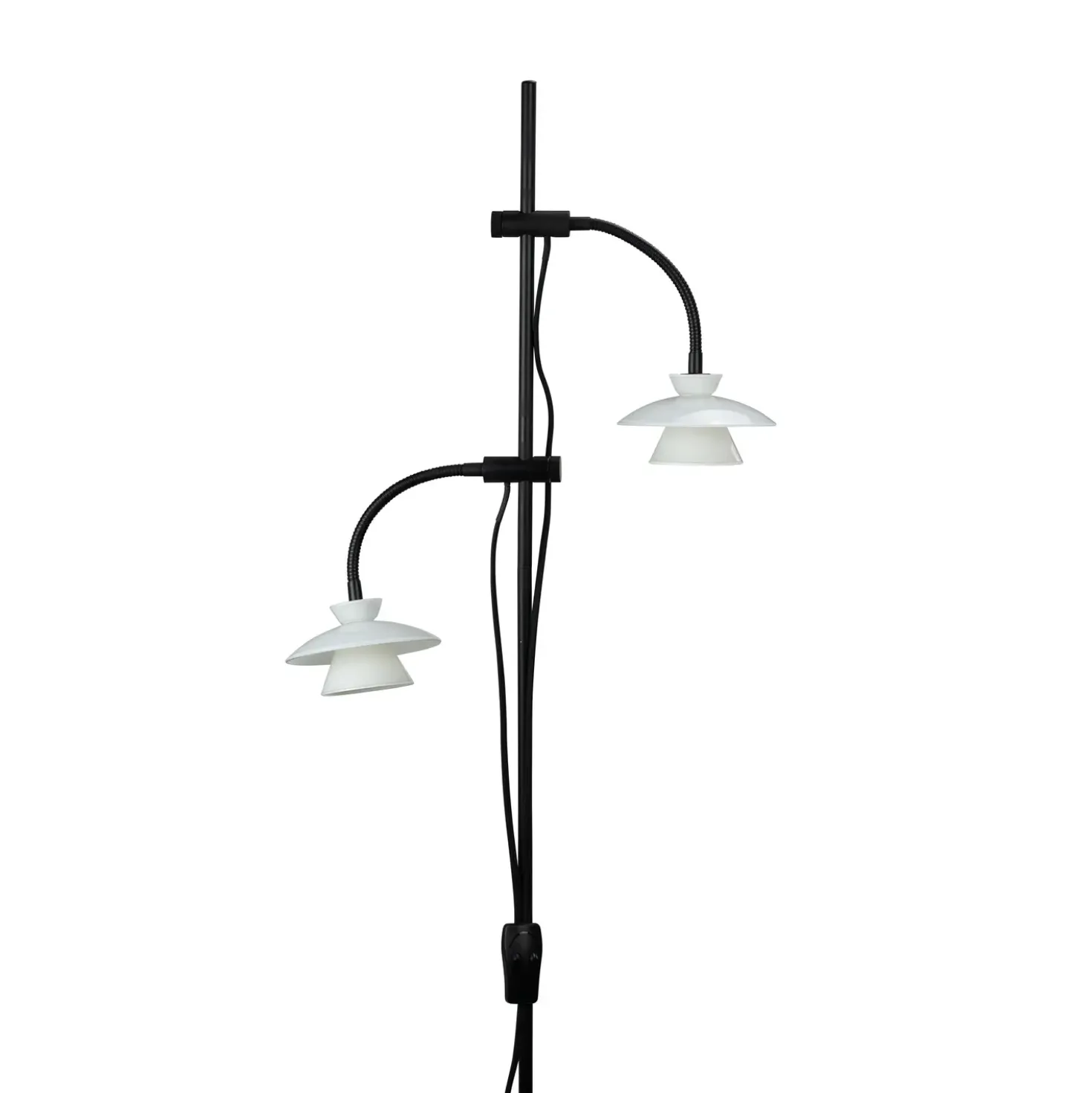 Dyberg Larsen Valby opal gulvlampe G9 sort