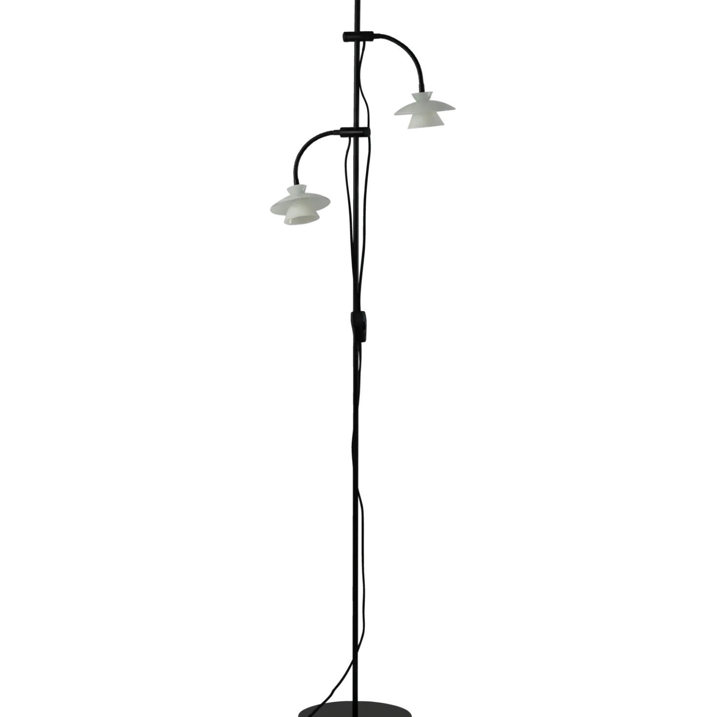 Dyberg Larsen Valby opal gulvlampe G9 sort