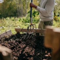 Fiskars ergonomisk kompostgreb grå