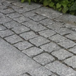 Granit chaussésten 9x9x4/6 cm grå