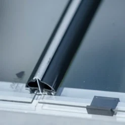 Halls glasmontageliste sort t/ICON 6 3,7 m² m/ hærdet glas
