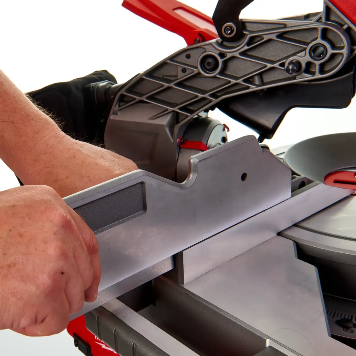 Milwaukee M18™ FMS254-0 Fuel™ akku kap-/geringssav Ø254 mm solo