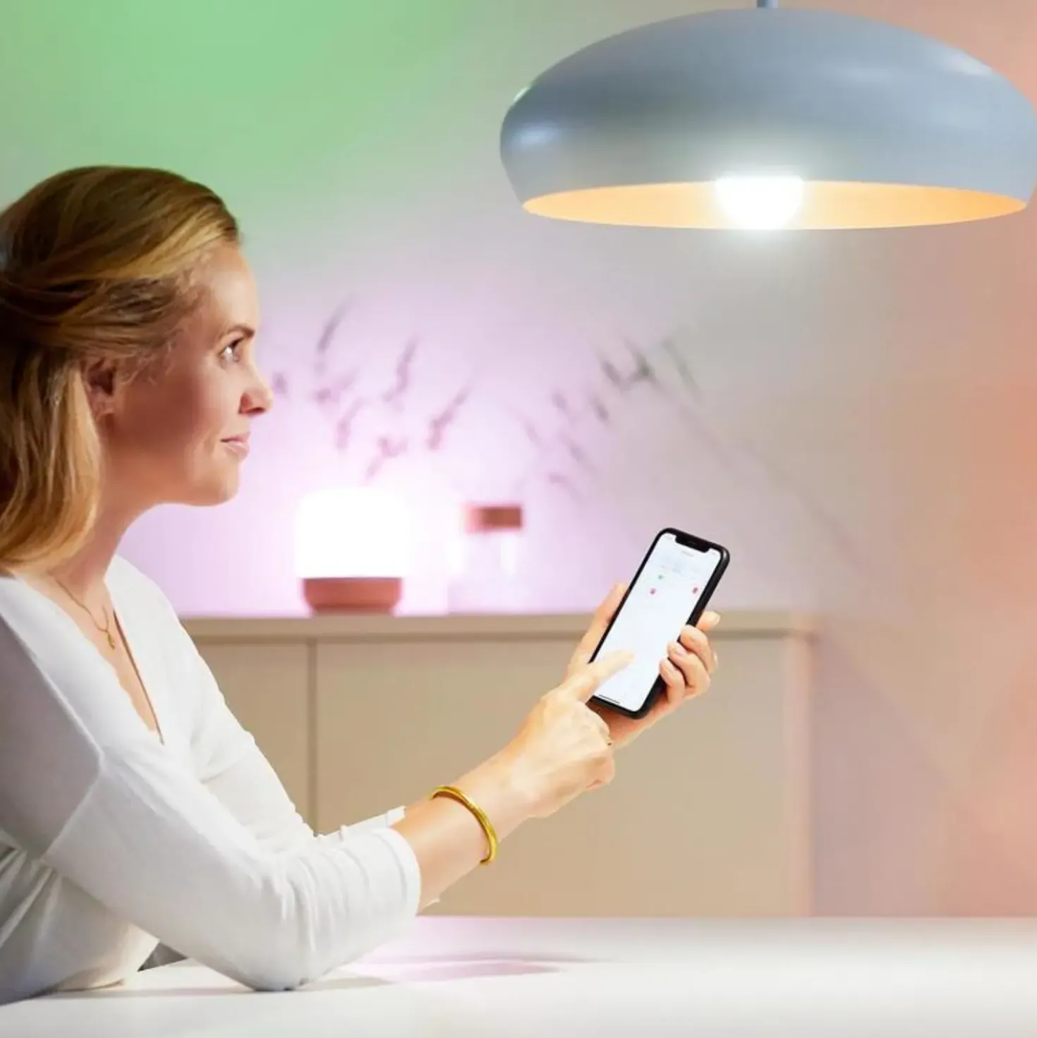 Philips Smart WiZ white LED pære E14 4,6W kerte mat