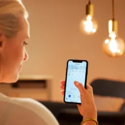 Philips Smart WiZ white LED pære E14 4,9W kerte klar
