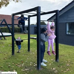 PLUS Outdoor Fitness træningsstativ model 4 sort m/sorte beslag