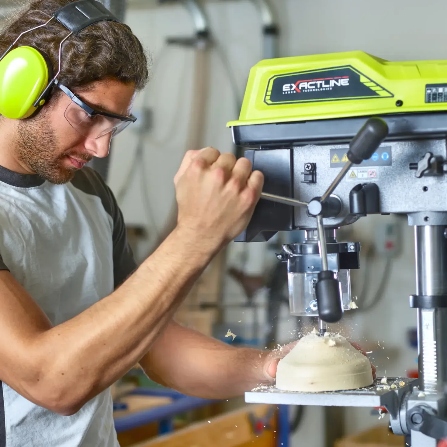 Ryobi RDP102L søjleboremaskine 390W