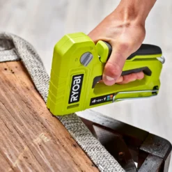 Ryobi RHFST 4-i-en hæftemaskine