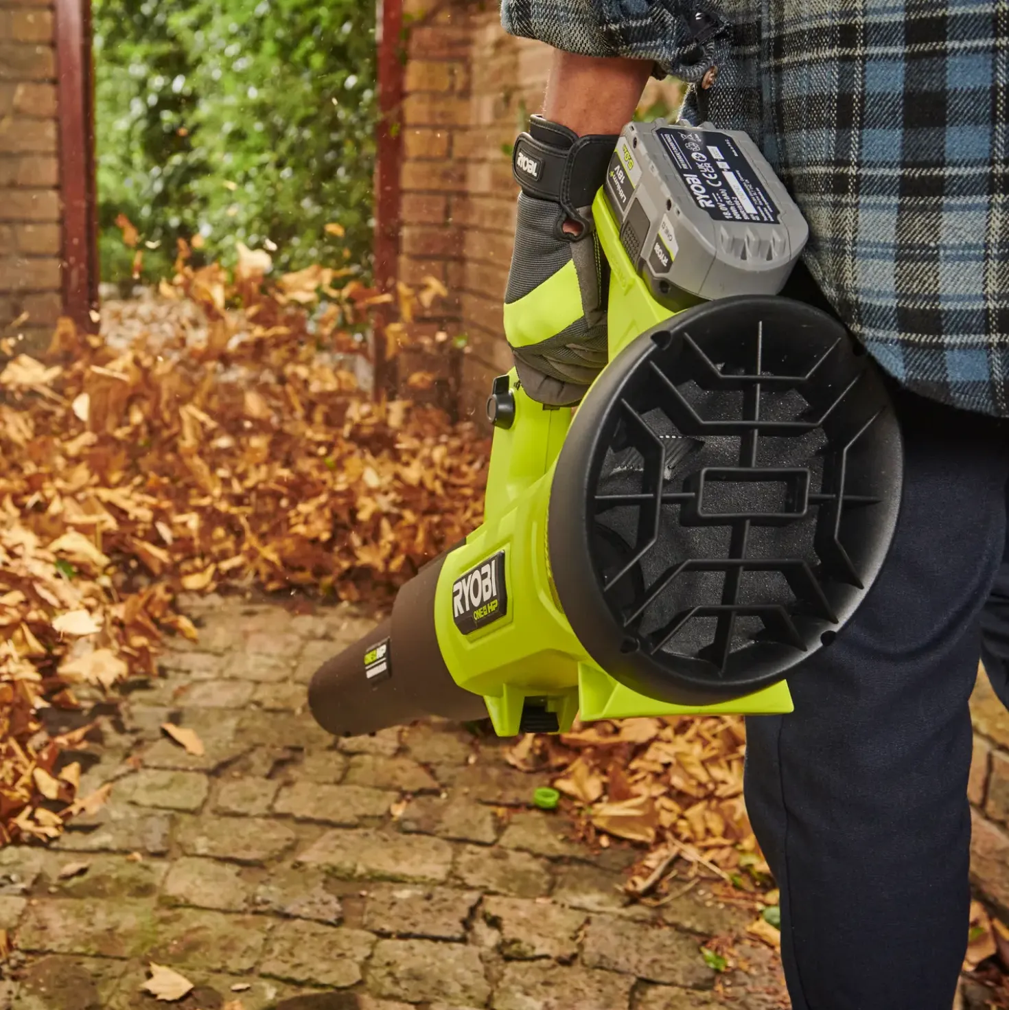 Ryobi RY18BLXD 18V HP Whisper løvblæser solo