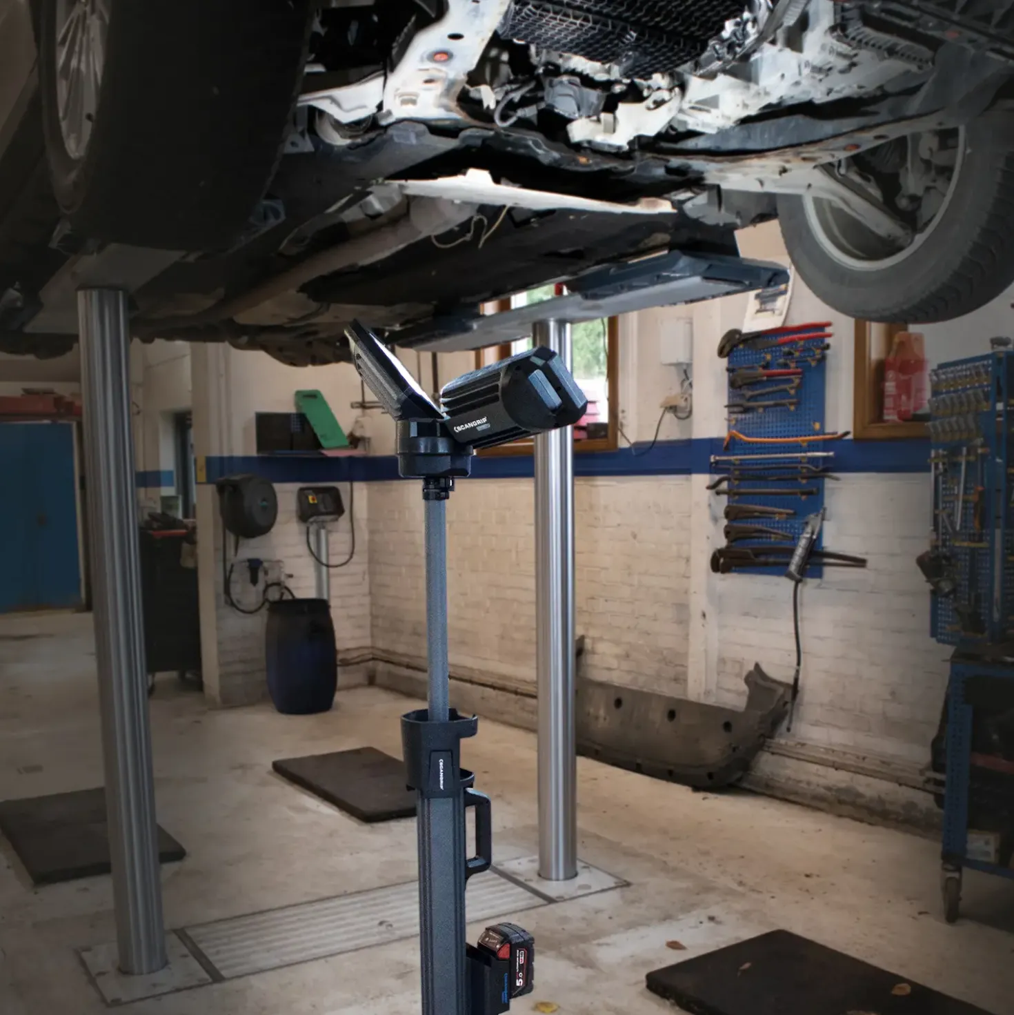 Scangrip Tower 8 connect arbejdslampe m/stativ