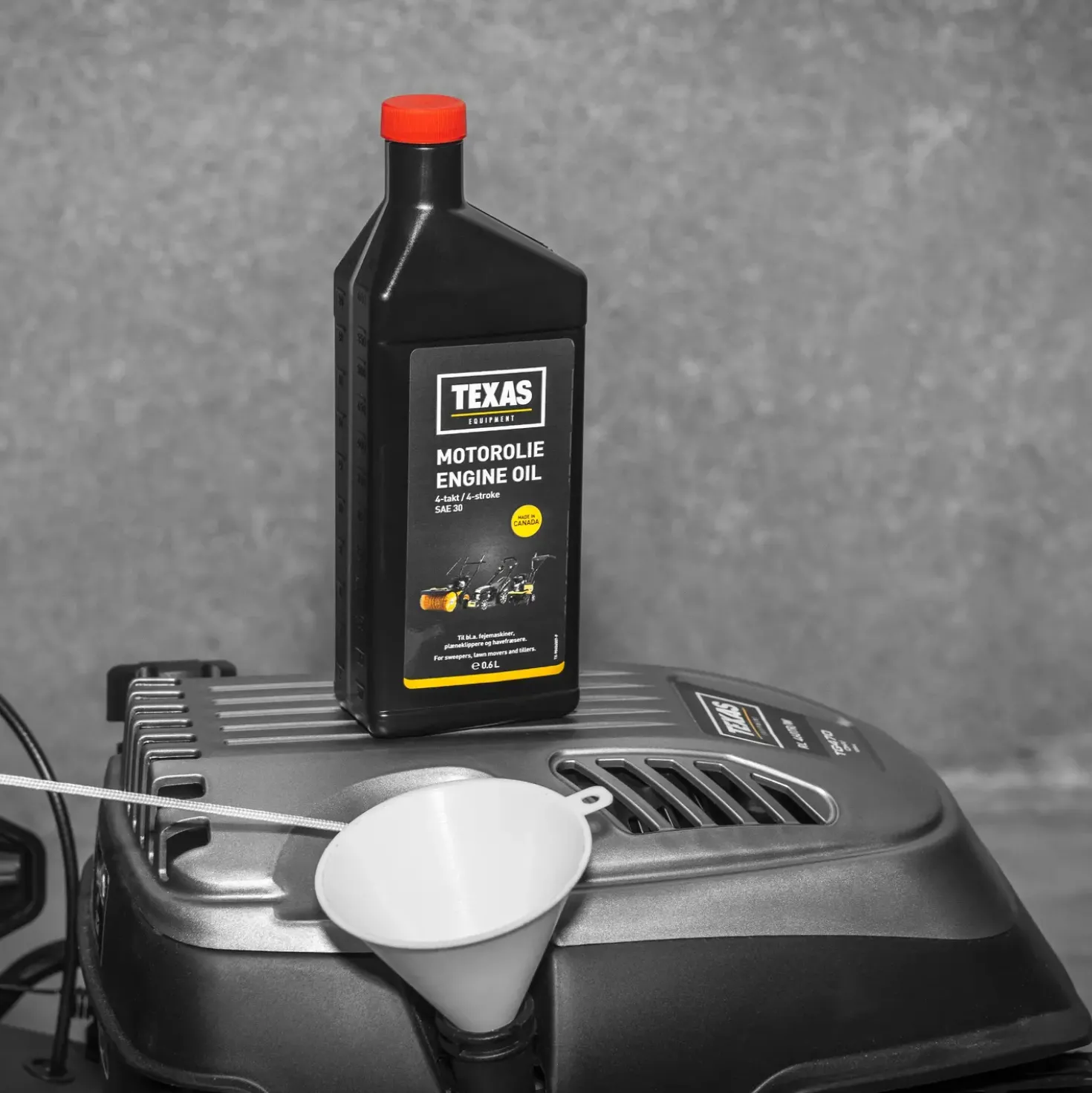 Texas SAE 30 plæneklipperolie 0,6 Liter
