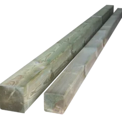 Tømmer høvlede stolper trykimprægneret 90 x 90 mm x 2,1 m